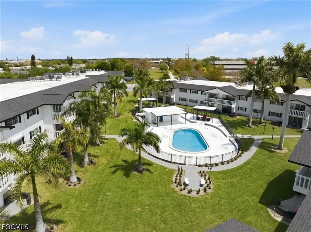 3706 Broadway Fort Myers FL 33901