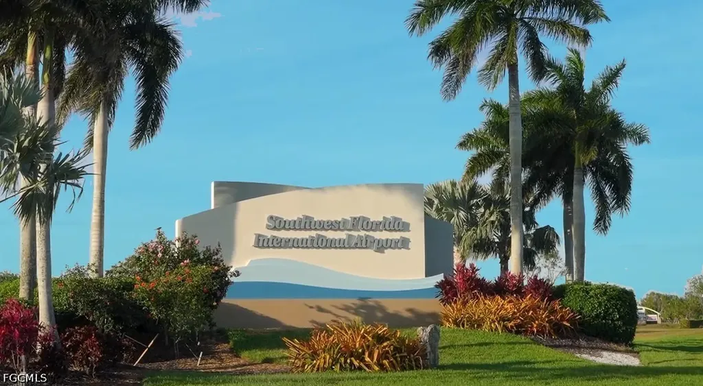 3706 Broadway Fort Myers FL 33901