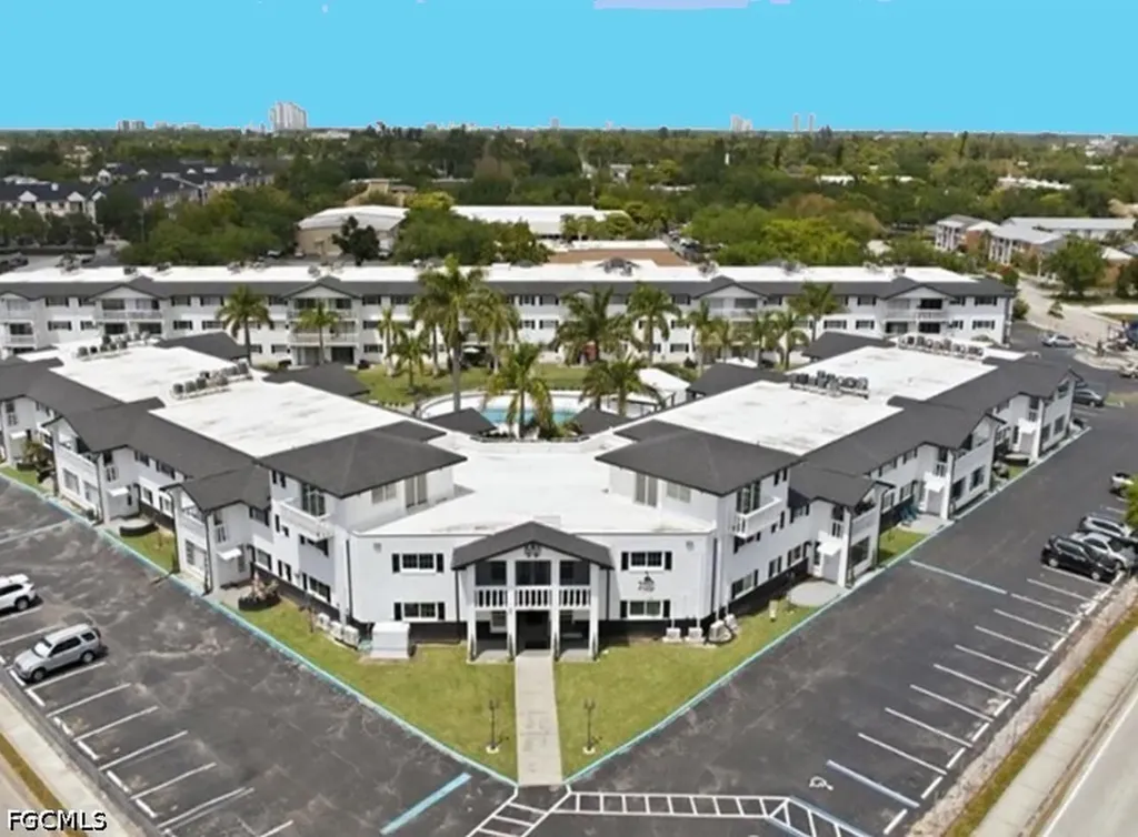 3706 Broadway Fort Myers FL 33901