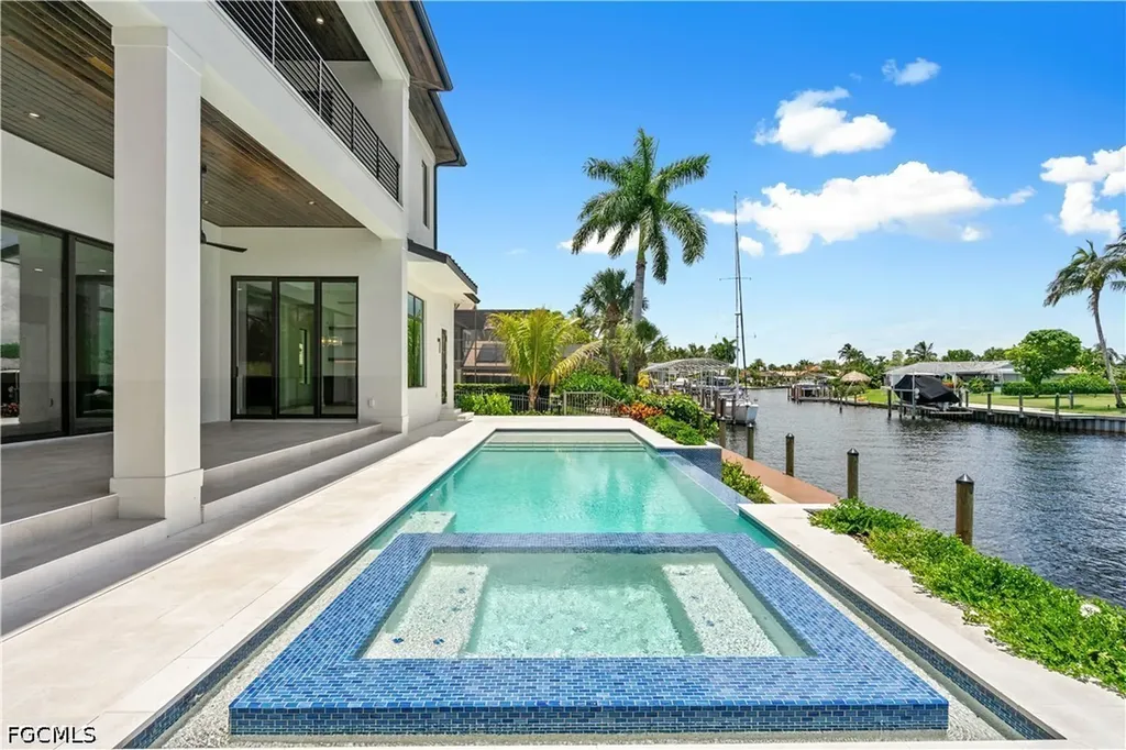 846 Cypress Lake Circle Fort Myers FL 33919