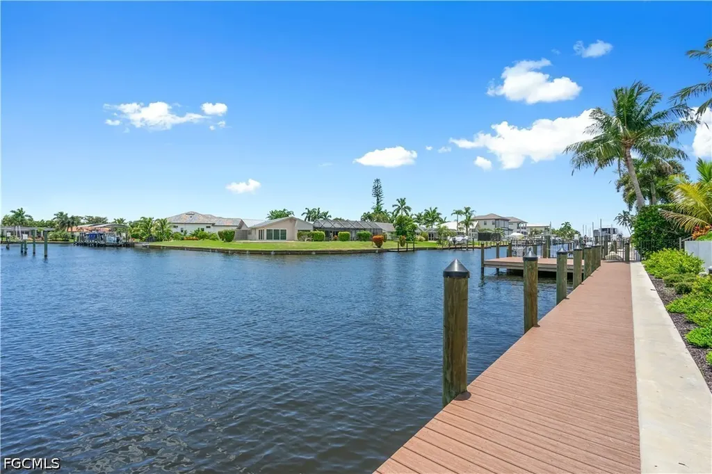846 Cypress Lake Circle Fort Myers FL 33919