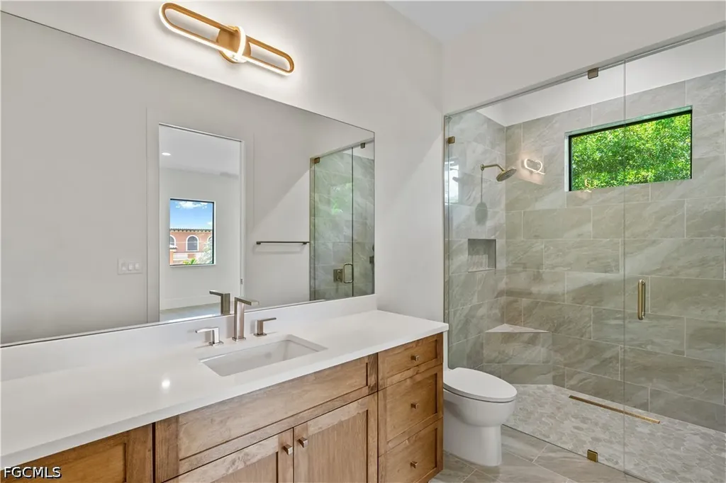 846 Cypress Lake Circle Fort Myers FL 33919