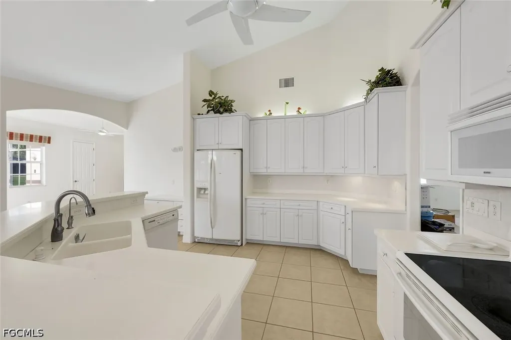 1632 Savona Parkway Cape Coral FL 33904