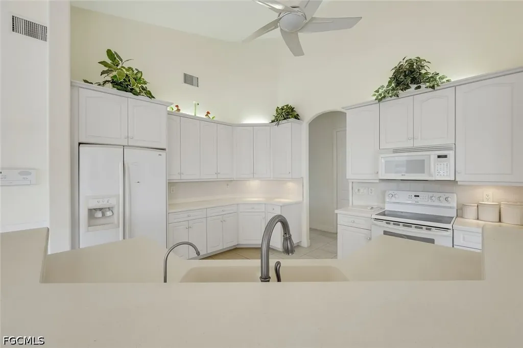 1632 Savona Parkway Cape Coral FL 33904