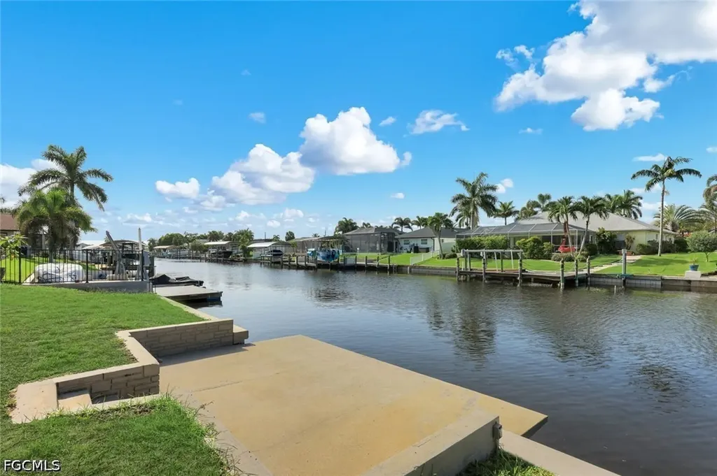 1632 Savona Parkway Cape Coral FL 33904