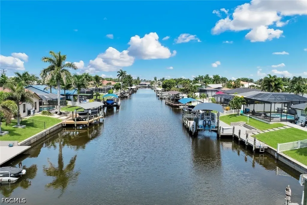 1632 Savona Parkway Cape Coral FL 33904