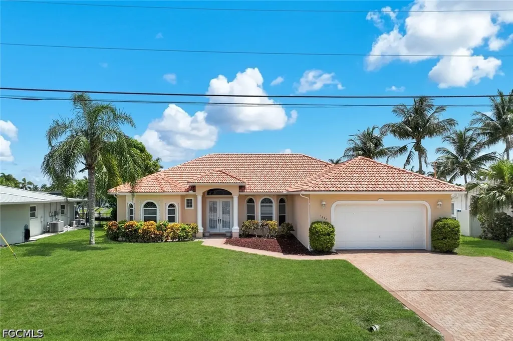 1632 Savona Parkway Cape Coral FL 33904