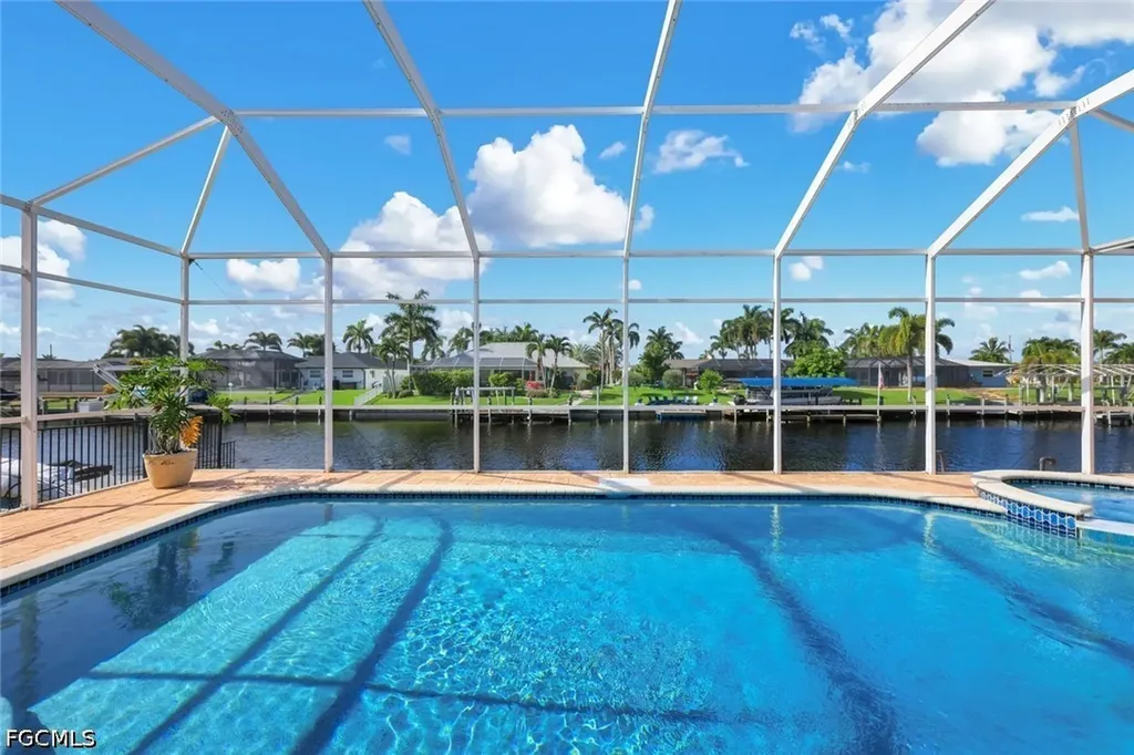 1632 Savona Parkway Cape Coral FL 33904
