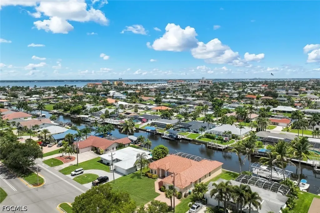 1632 Savona Parkway Cape Coral FL 33904