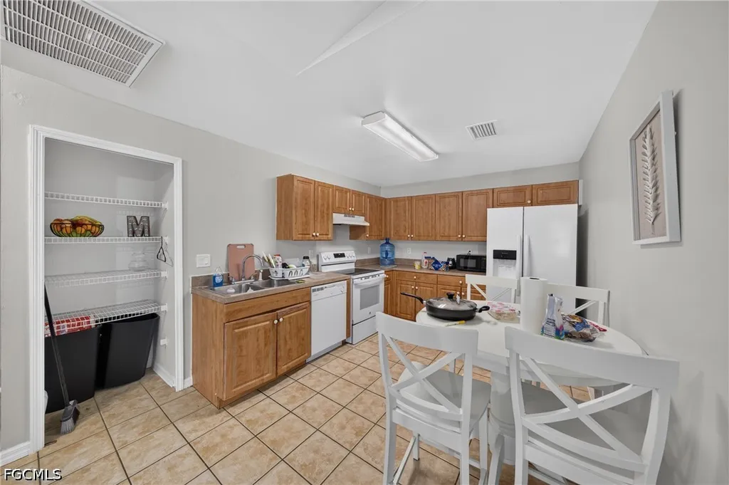 1133/1135 Gordon Avenue S Lehigh Acres FL 33973