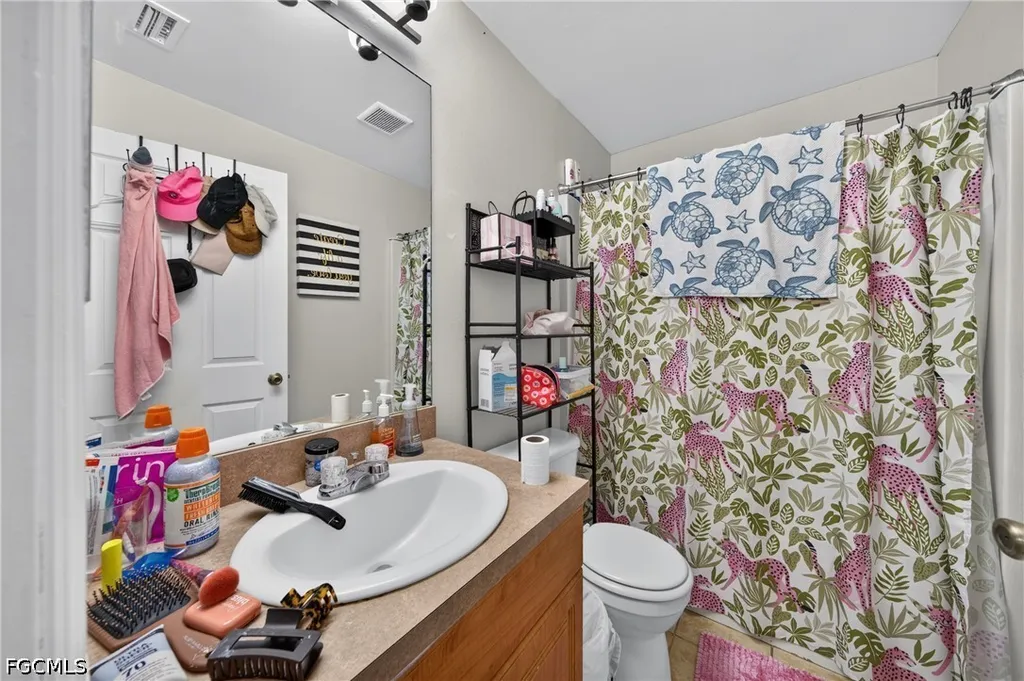 1133/1135 Gordon Avenue S Lehigh Acres FL 33973