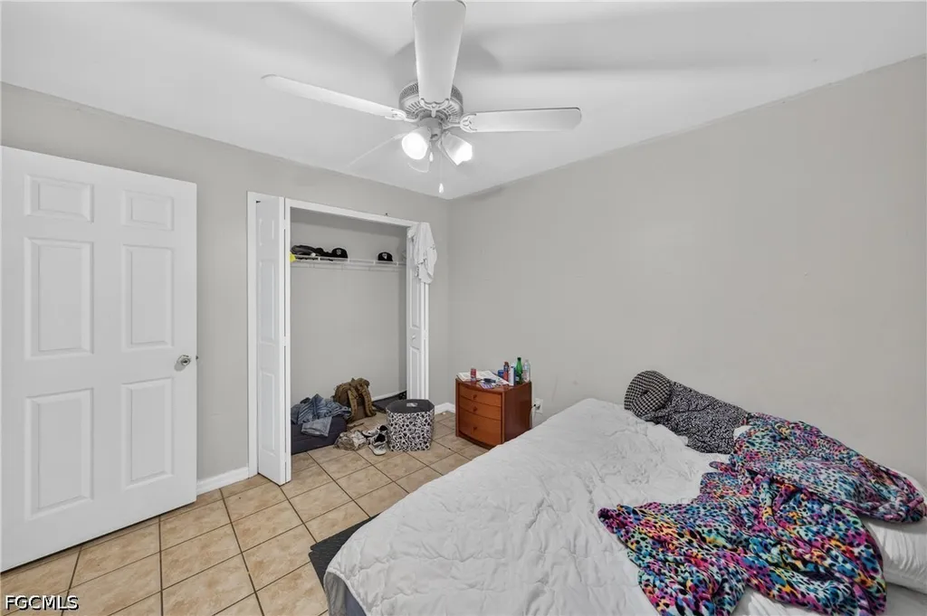 1133/1135 Gordon Avenue S Lehigh Acres FL 33973