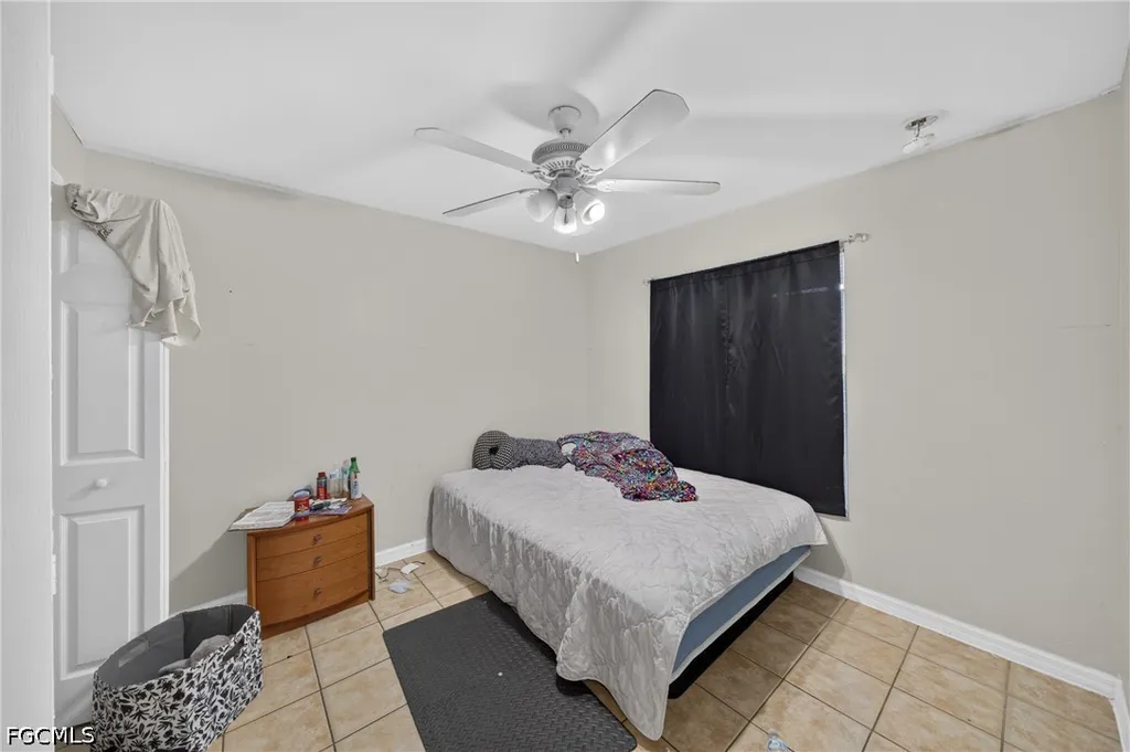 1133/1135 Gordon Avenue S Lehigh Acres FL 33973