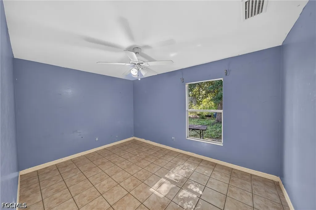 1133/1135 Gordon Avenue S Lehigh Acres FL 33973