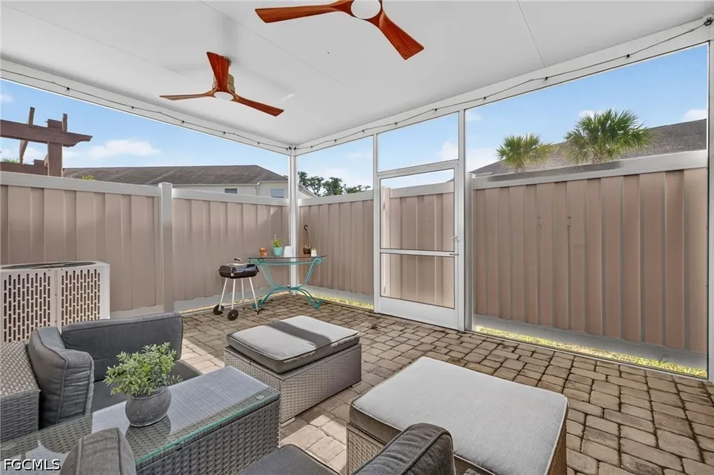 3009 Palmetto Oak Drive Fort Myers FL 33916
