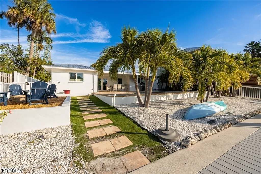 3571 Emerald Avenue St. James City FL 33956