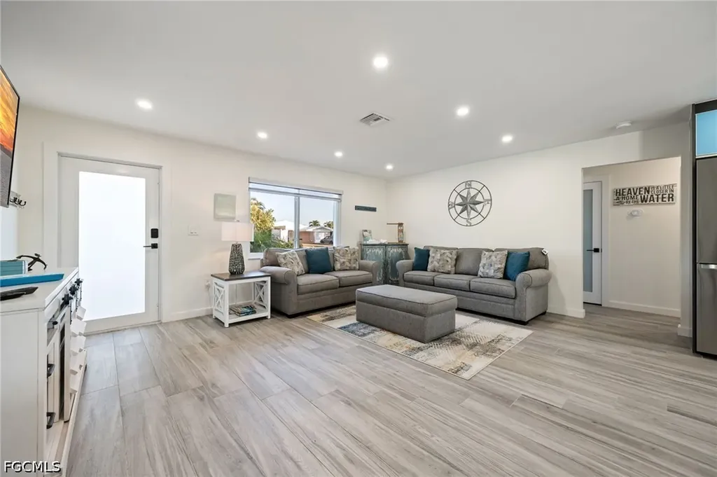 3571 Emerald Avenue St. James City FL 33956