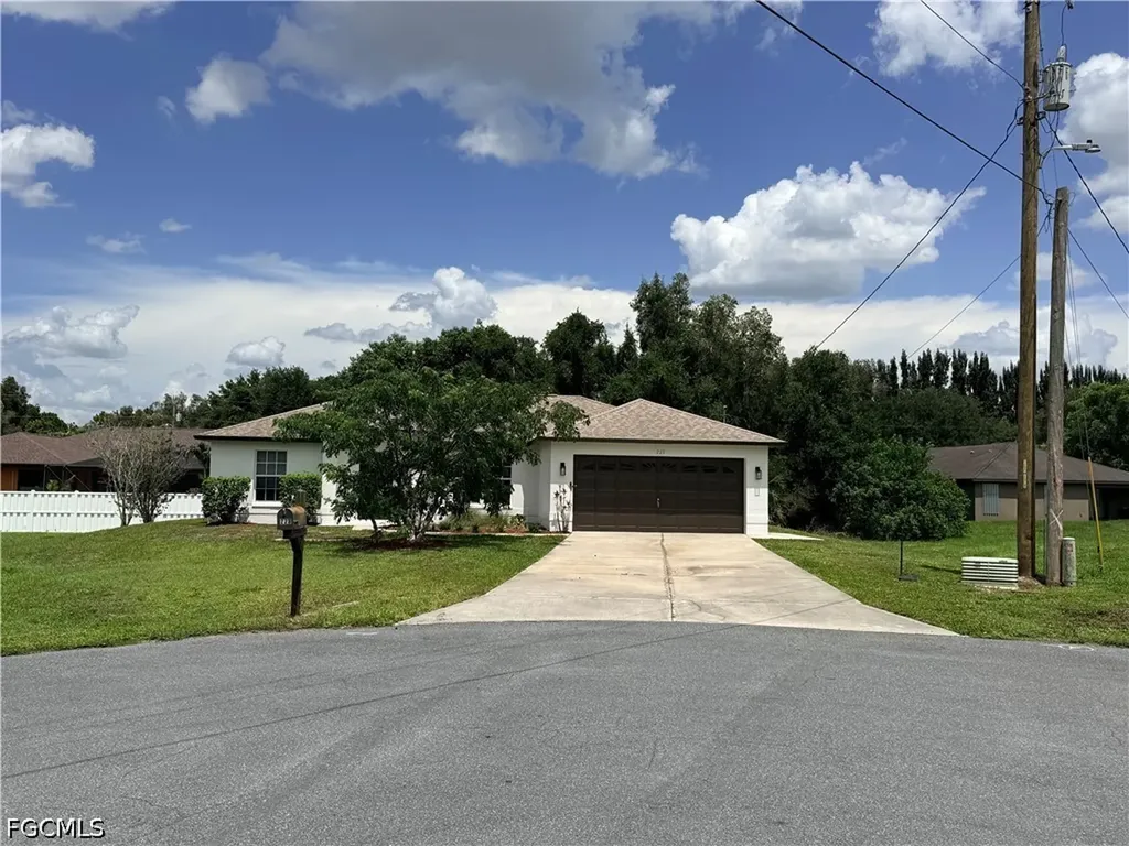 223 Aydin Court Fort Myers FL 33913