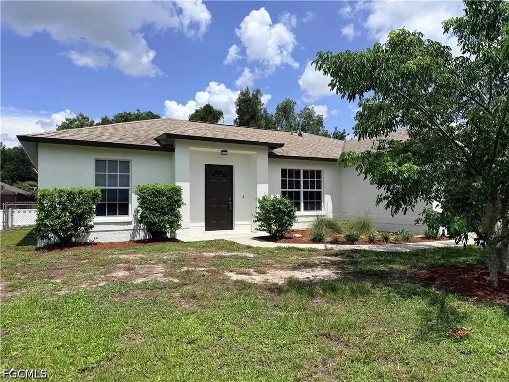 223 Aydin Court Fort Myers FL 33913