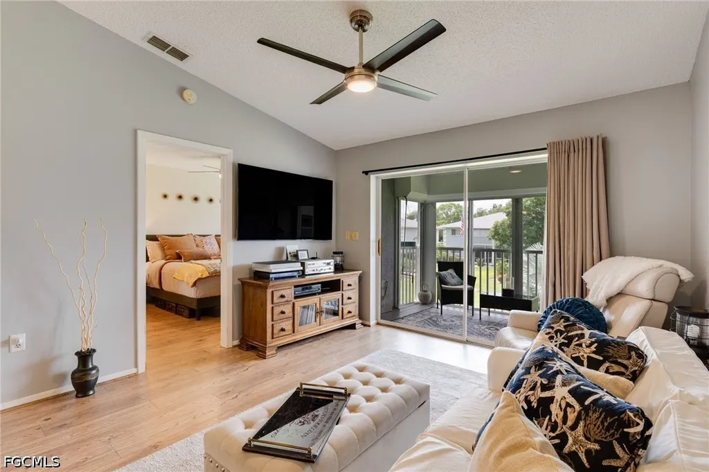 8160 Summerlin Village Circle Fort Myers FL 33919