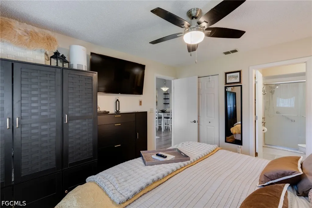 8160 Summerlin Village Circle Fort Myers FL 33919