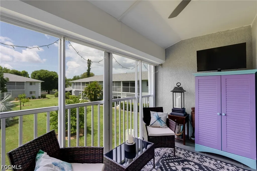 8160 Summerlin Village Circle Fort Myers FL 33919