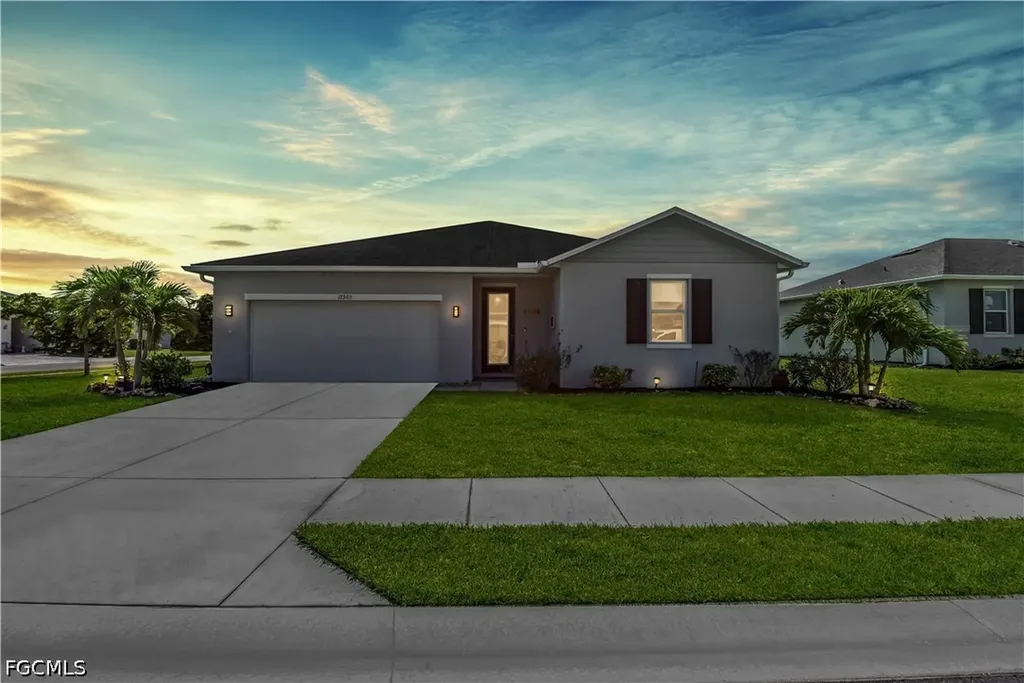 Fort Myers FL, 17303 Gulf Preserve Drive
