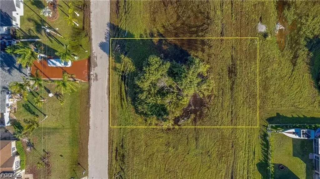 417 NW 25th Place Cape Coral FL 33993