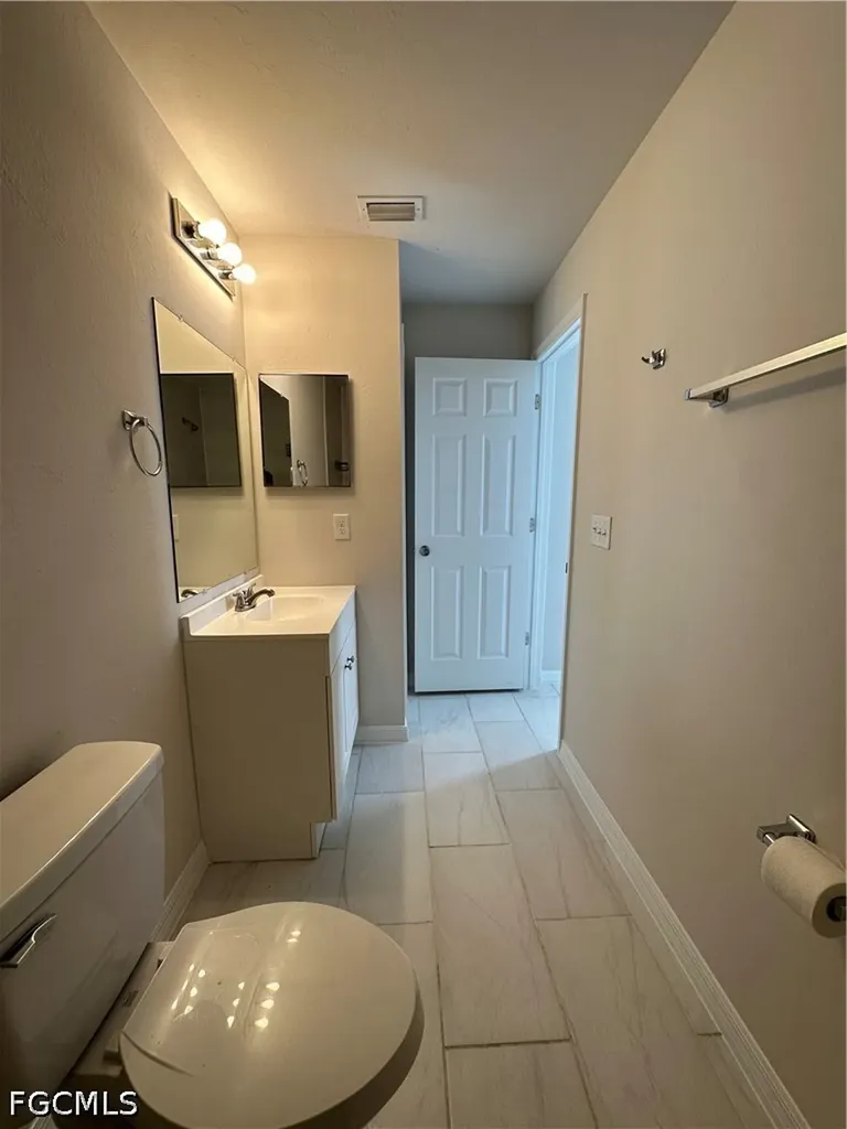 4412 Skyline Boulevard Cape Coral FL 33914
