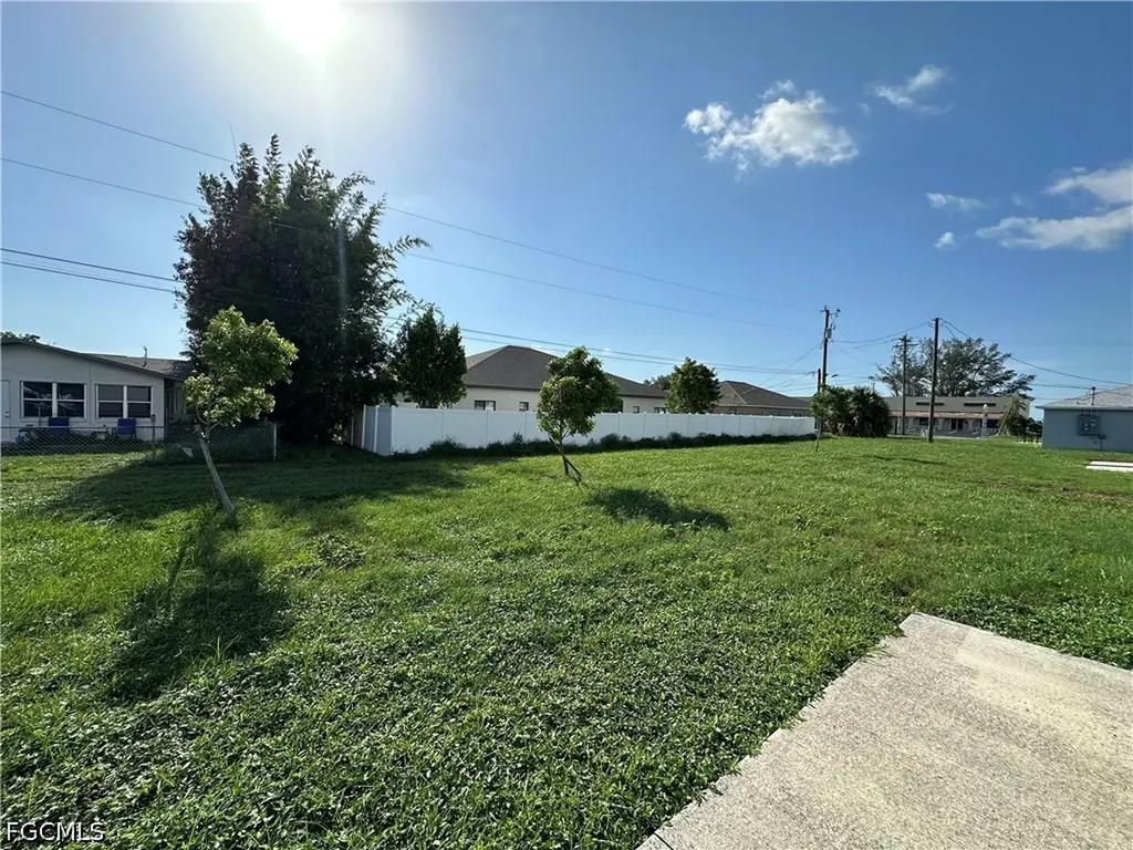 4412 Skyline Boulevard Cape Coral FL 33914