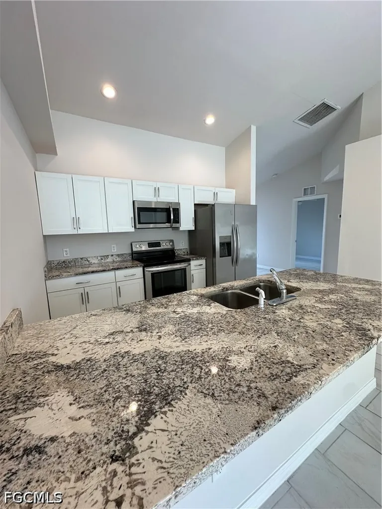 4412 Skyline Boulevard Cape Coral FL 33914
