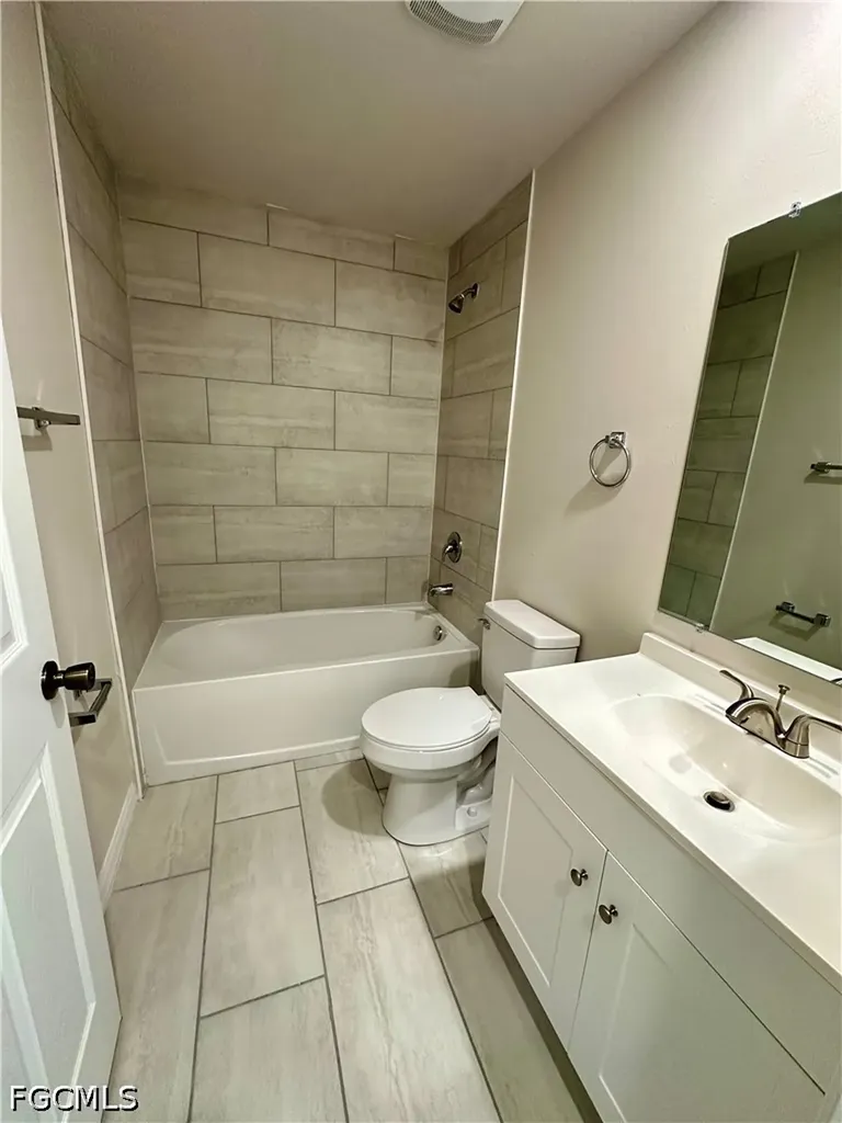 4412 Skyline Boulevard Cape Coral FL 33914