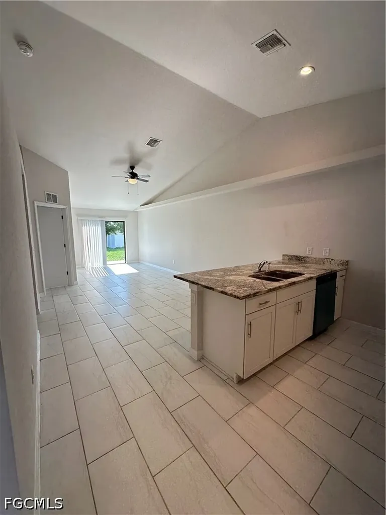 4412 Skyline Boulevard Cape Coral FL 33914