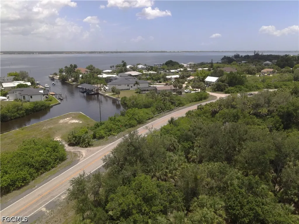 25301 Harborview Road Punta Gorda FL 33980