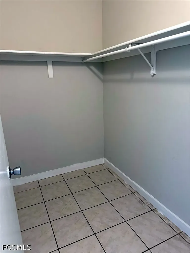 1830 Maravilla Avenue Fort Myers FL 33901