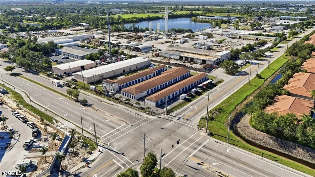 15415 Pine Ridge Road Fort Myers FL 33908