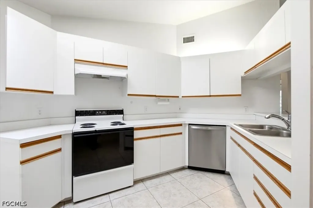 21681 Sungate Court Estero FL 33928