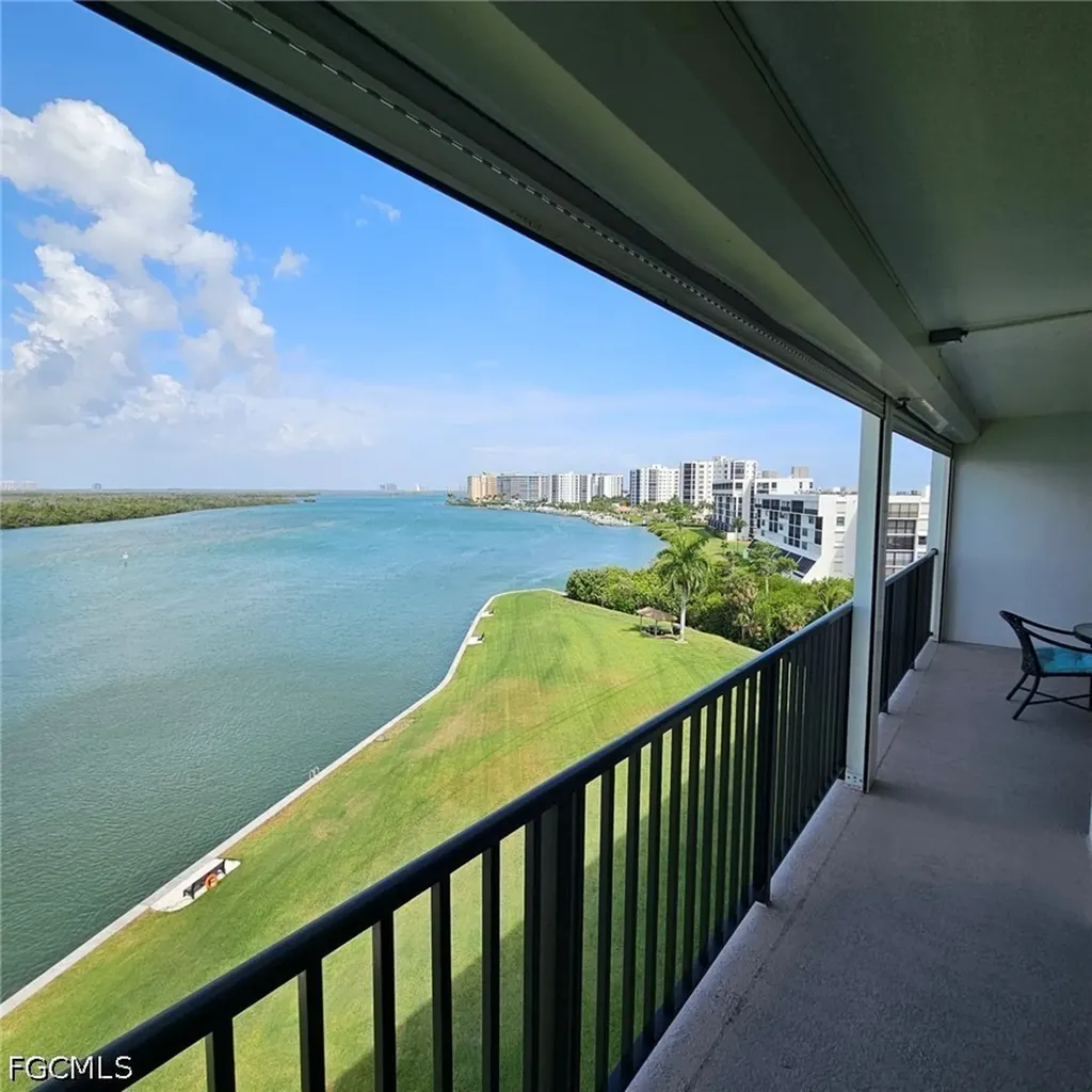 4253 Bay Beach Lane Fort Myers Beach FL 33931