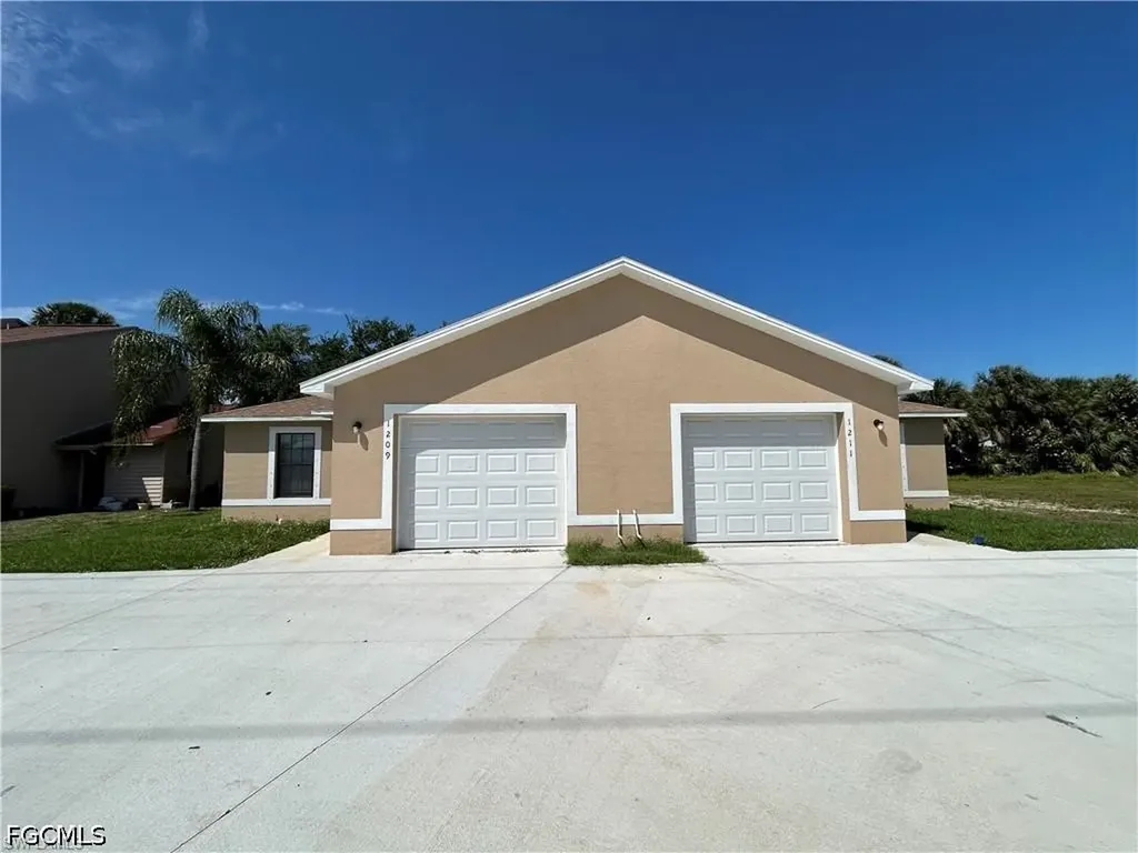 1211 SE 8th Terrace Cape Coral FL 33990