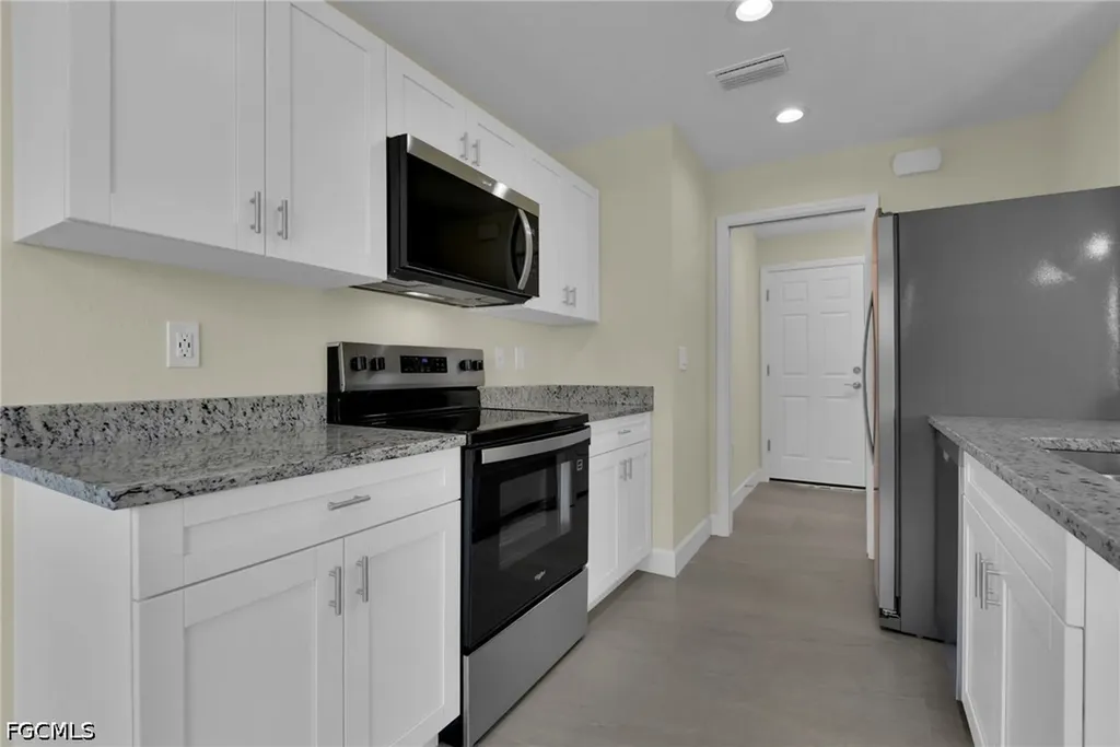 2601 48th Street W Lehigh Acres FL 33971