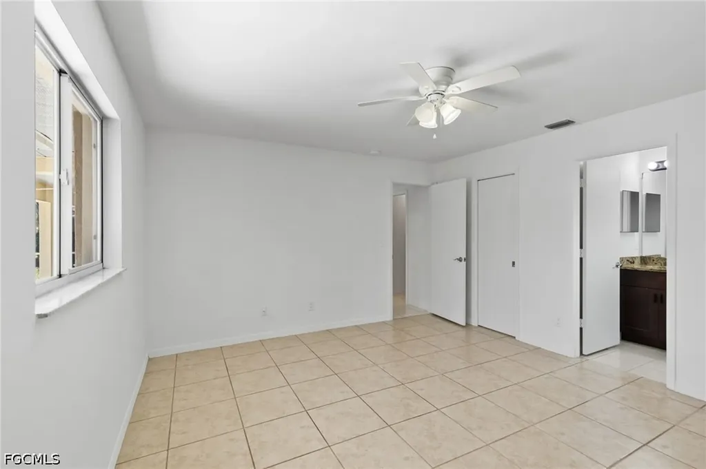 1514 NE 2nd Street Cape Coral FL 33909