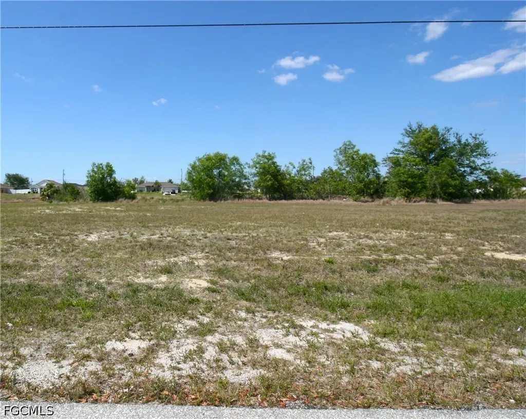 1801 NW 17th Street Cape Coral FL 33993