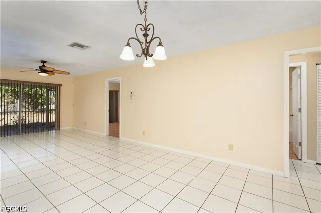 4608 SE 4th Place Cape Coral FL 33904
