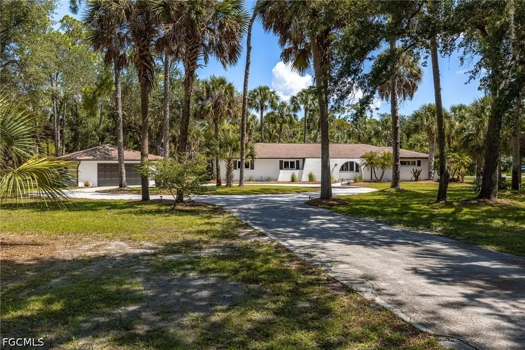 18381 Panther Trail Lane North Fort Myers FL 33917