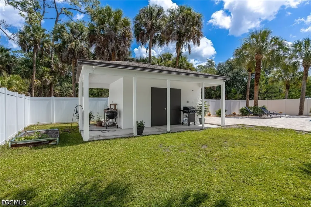 18381 Panther Trail Lane North Fort Myers FL 33917