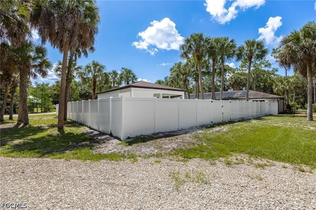 18381 Panther Trail Lane North Fort Myers FL 33917