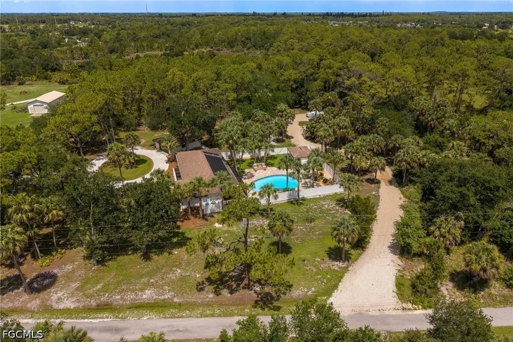 18381 Panther Trail Lane North Fort Myers FL 33917