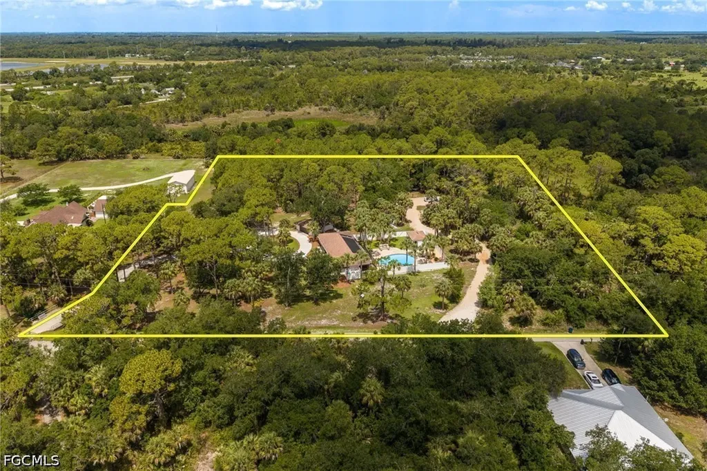 18381 Panther Trail Lane North Fort Myers FL 33917