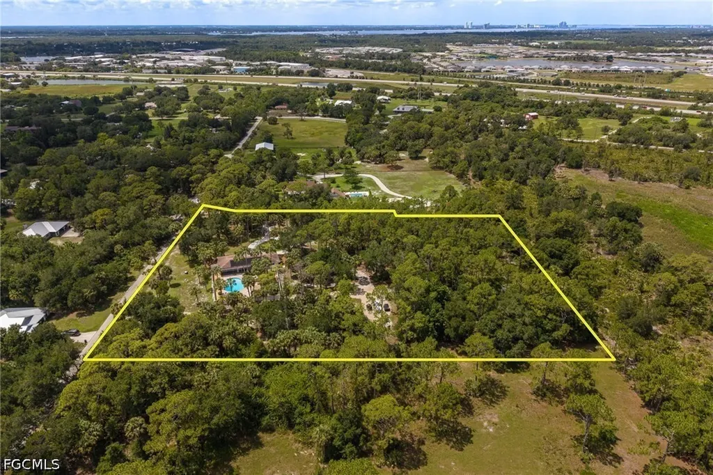 18381 Panther Trail Lane North Fort Myers FL 33917