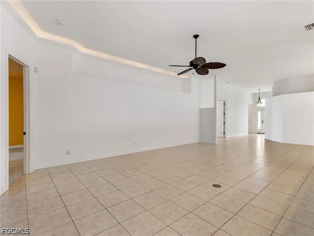 7222 Falcon Crest Court Fort Myers FL 33908